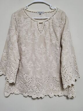 Like New John Mark Creamy Velvet Embroidered Tunic Sz M